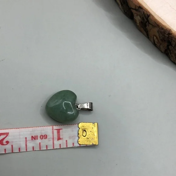 Bundle lot 13 stone gemstone heart pendants or charms boho romantic colorful - Picture 7 of 8